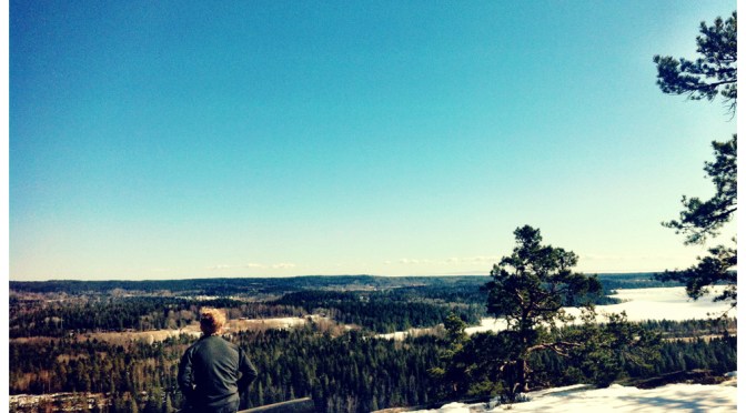 Påskpromenad på Sörknatten – i Ronjas fotspår
